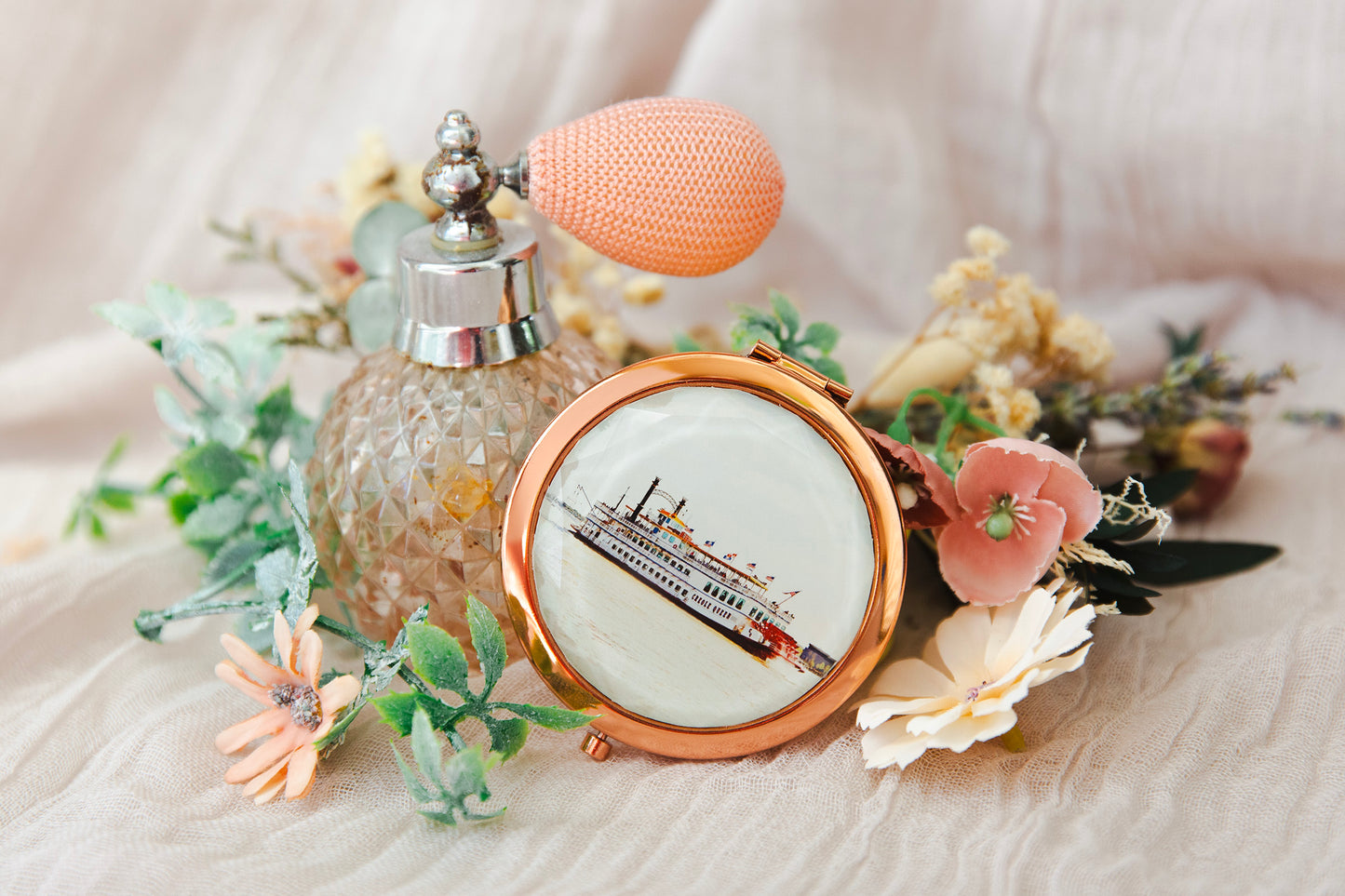 NEW ORLEANS CREOLE QUEEN RIVERBOAT COMPACT MIRROR