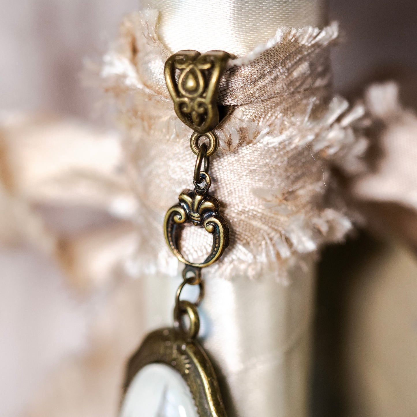 SAINT LOUIS CATHEDRAL WEDDING BOUQUET PENDANT