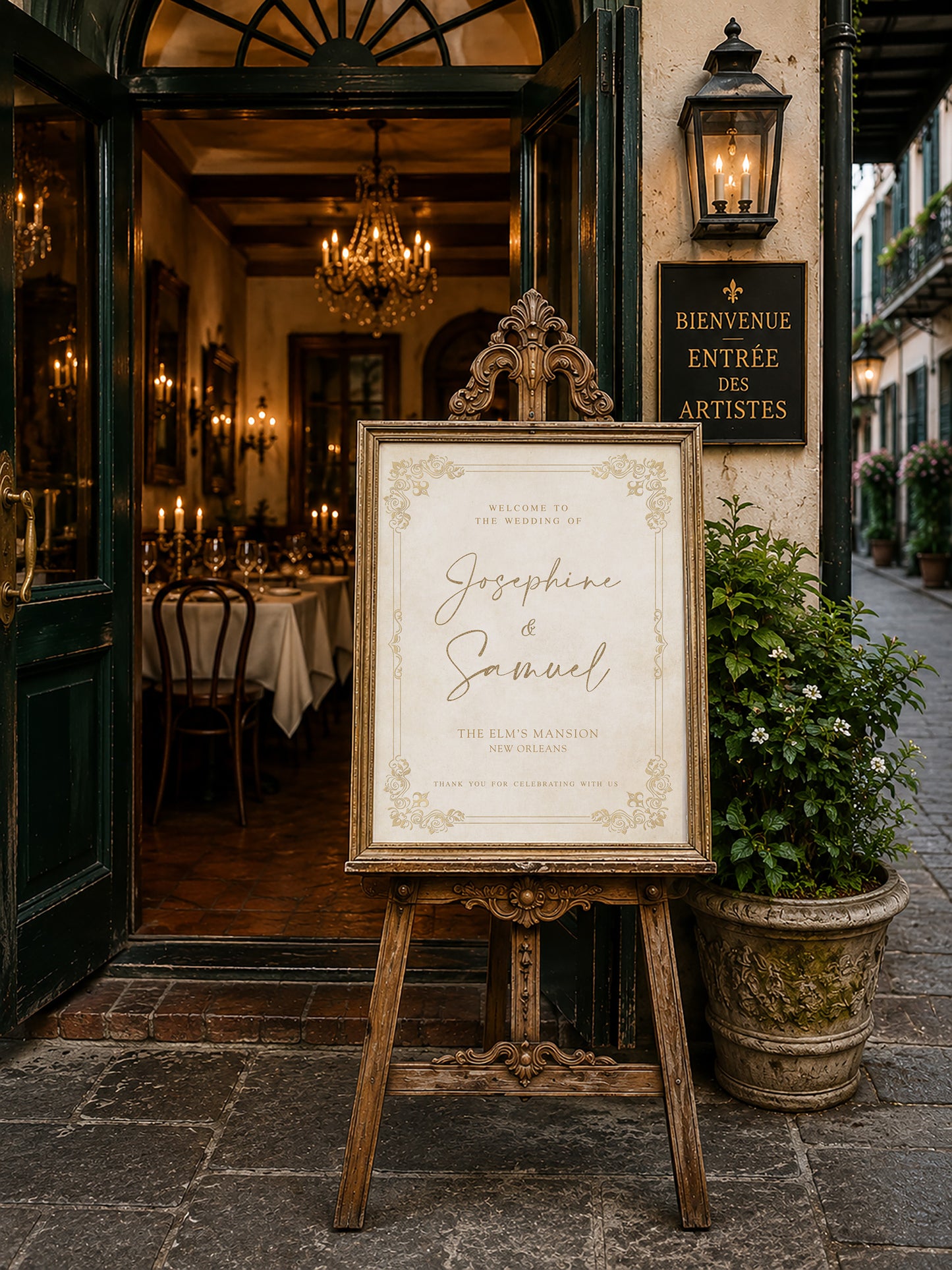 IVORY FLEUR DE LIS WELCOME SIGN