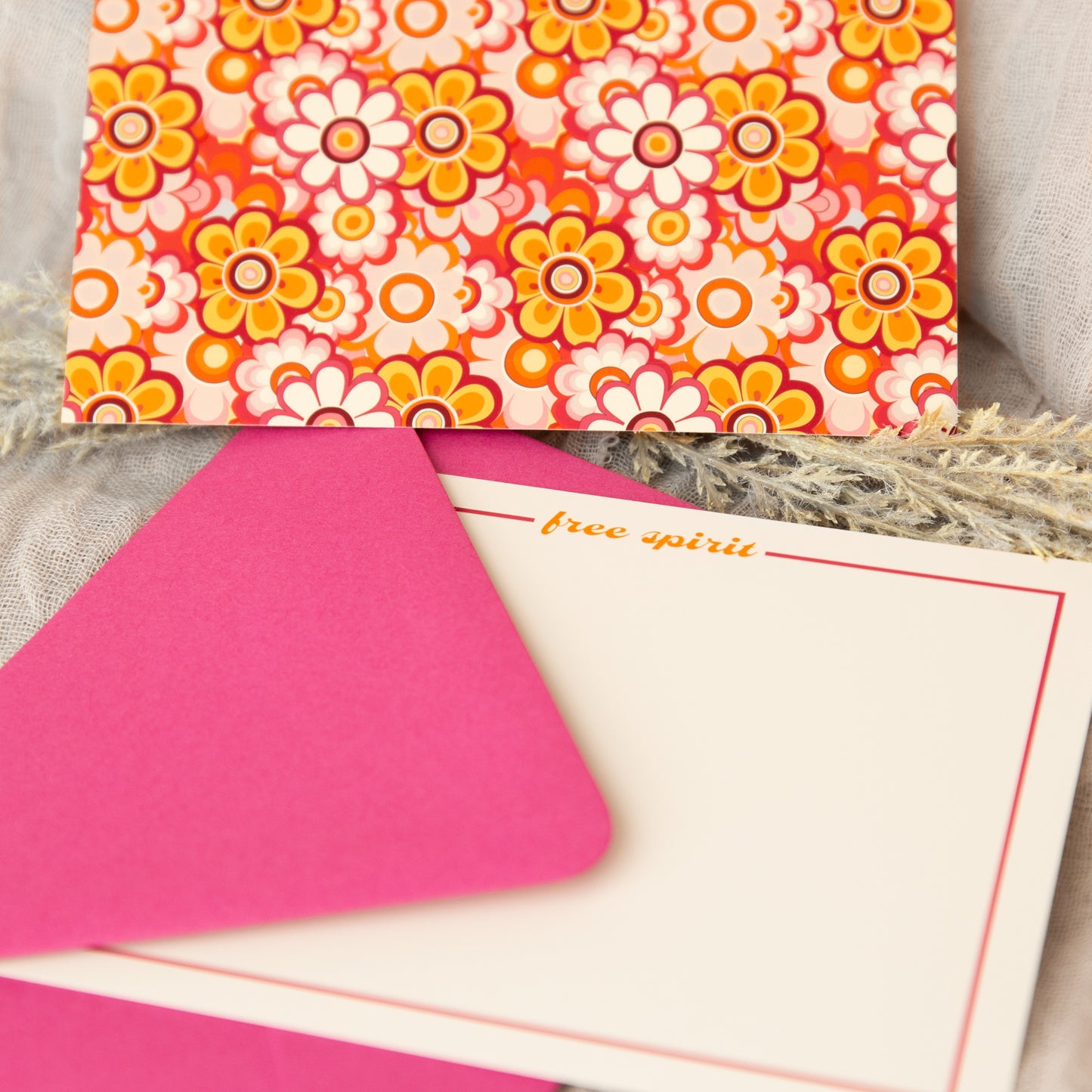 GROOVY 70'S GIRL NOTECARD